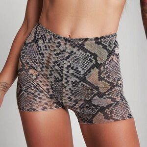 NWT Harna Moire Shorts Snake